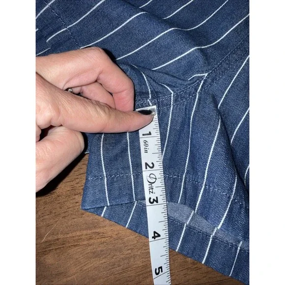 J.Crew Blue Stripe Chambray Pull On Shorts Nautical Coastal Elastic Waist Sz M - Picture 11 of 11